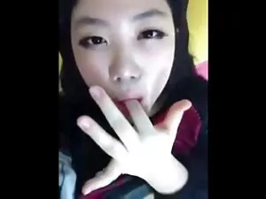 Sunny alika pornosta ...