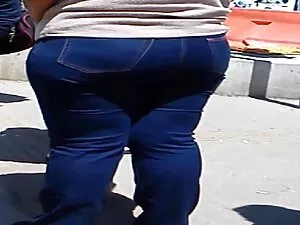 Steorra pornostarame ...
