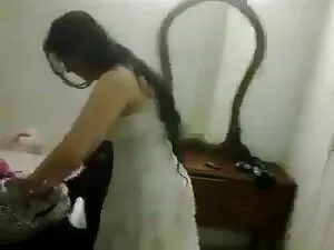 Selena e porno nonne ...